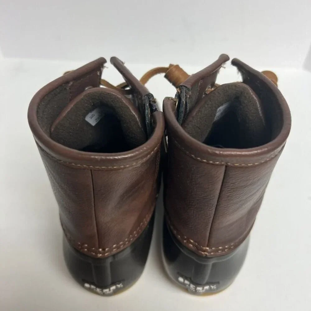 Sperry Girls Saltwater Boot Brown size 6 M Big Kid